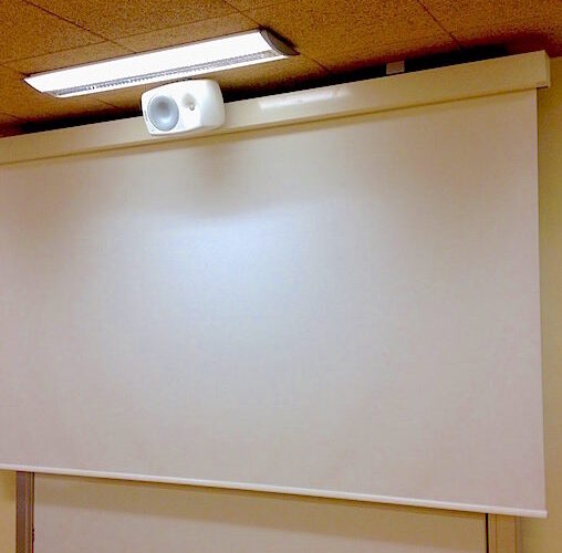 Videoleinwand Ergänzung