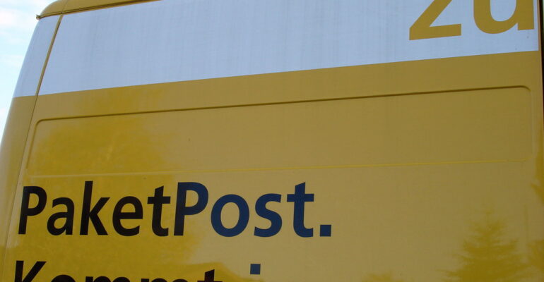 Paketauto der Post