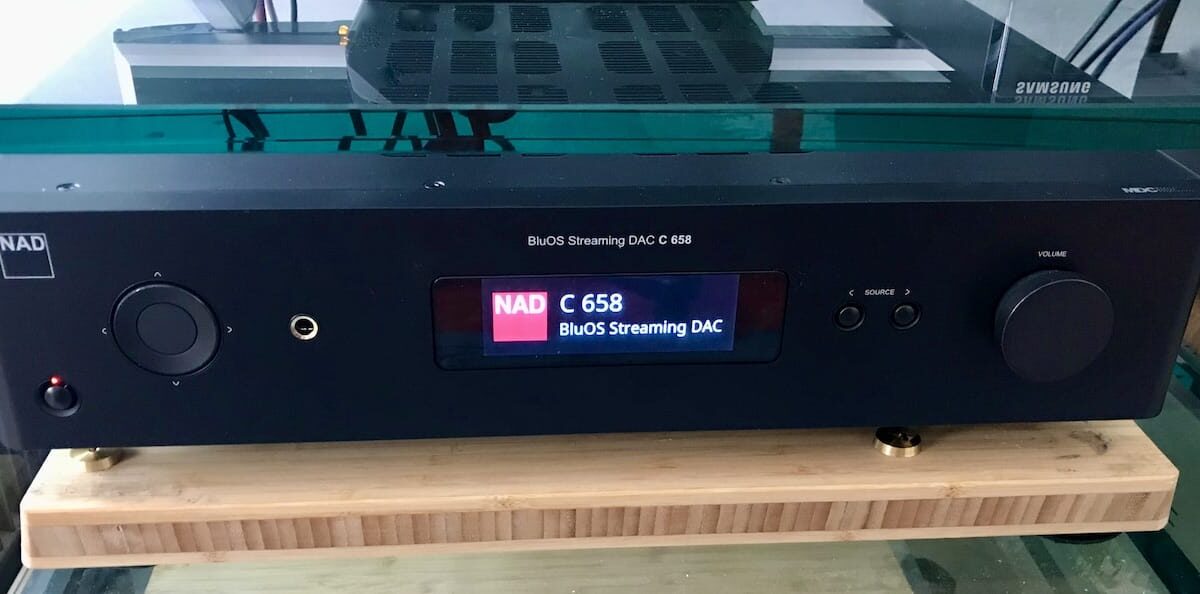 NAD Vorverstärker-Streamer - DAC