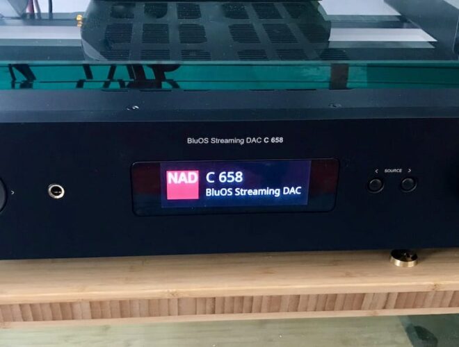 NAD Vorverstärker-Streamer - DAC