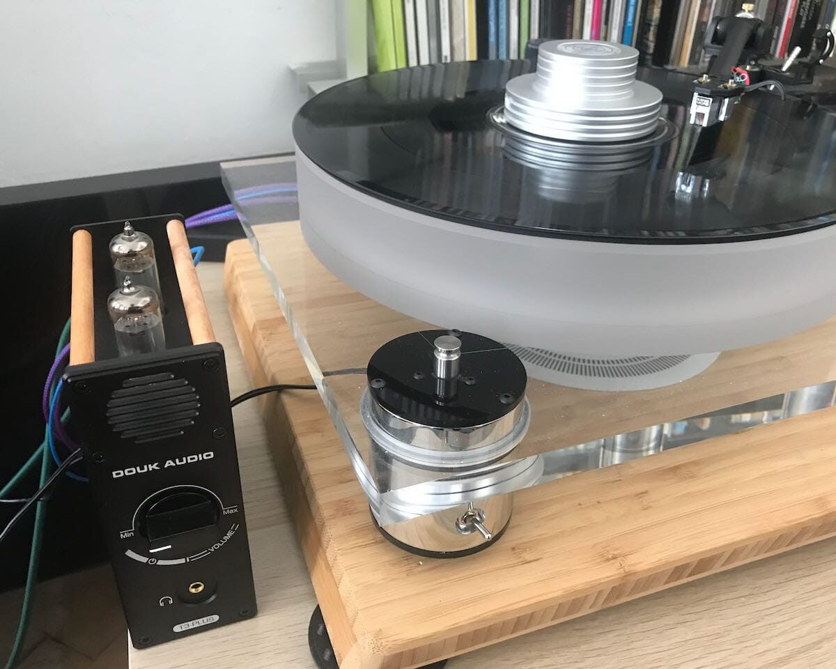 Douk T3 Phonoamp und Scheu Classic