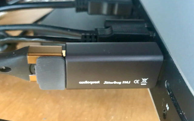 Audioquest Jitterbug FMJ