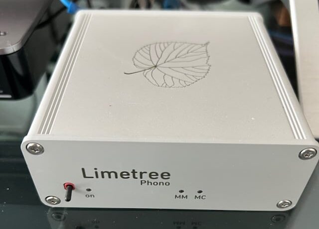 Limetree-Phono II , schlichtes Aussehen im Technik Design
