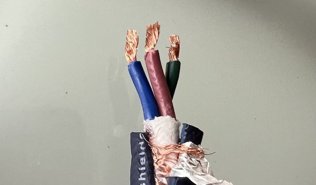 Geschirmtes Netzkabel