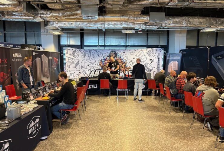 Wer will noch mal, wer hat noch nicht Kopfhörer gehört.