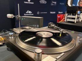 Static Sauger IME1 von CS Port . Für alle die noch fast 2000.-€ erübrigen können. Gesehen an der KOPFHÖRERBAR!!