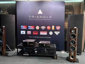 Triangle aus Frankreich mit Melodika Elektronik