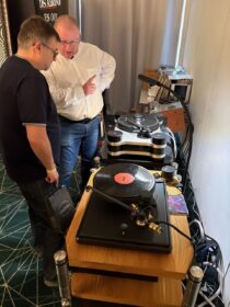 TECHDAS Plattenspieler waren öfter zu sehen.