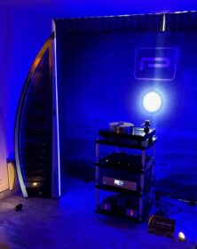 Popori Flächenstrahler aus Ungarn , Blue Man's Dream .